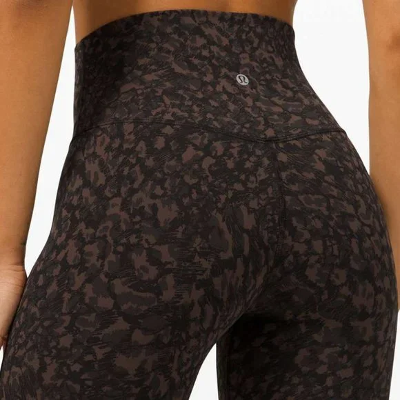 🍋 LULULEMON 🍋  Align 25"  black brown Cheetah leopard camo  Size 4 - Picture 7 of 13